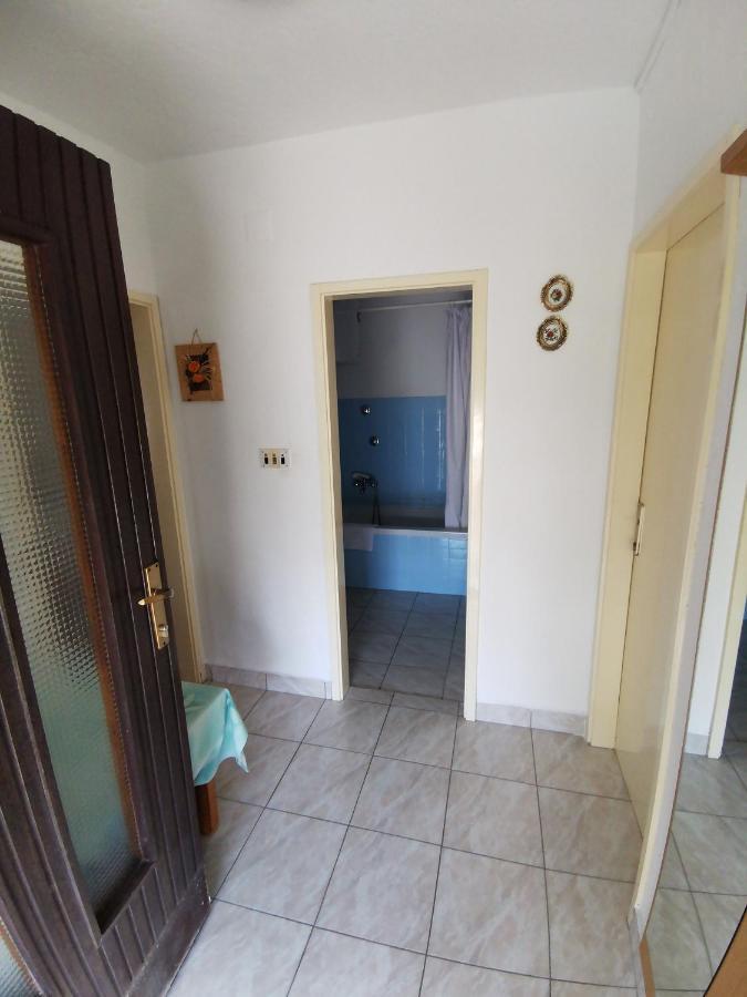 Room Dobrenka Хвар Экстерьер фото