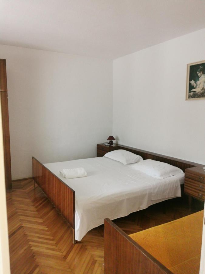 Room Dobrenka Хвар Экстерьер фото